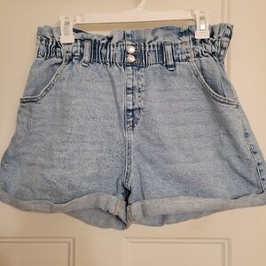 Wild Fable Light Blue Denim Paperbag Waist Shorts Size Small